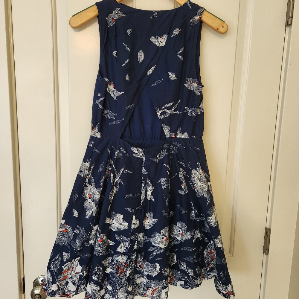 Lavand Navy Blue Dress White Orange Print Sleeveless Cutout Back Mini Medium - Picture 4 of 16